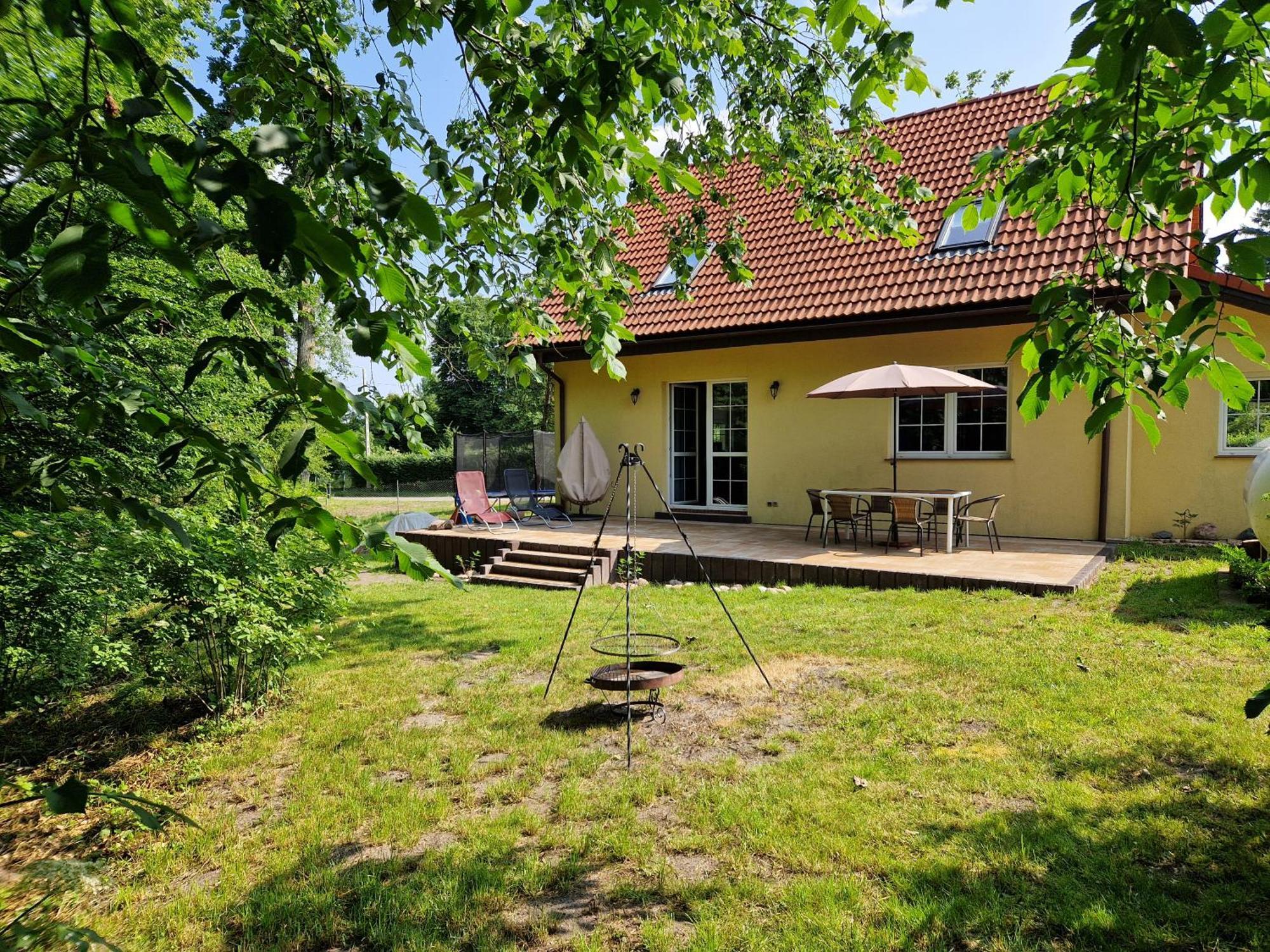 Villa Freiraum Wytowno à Ustka Extérieur photo